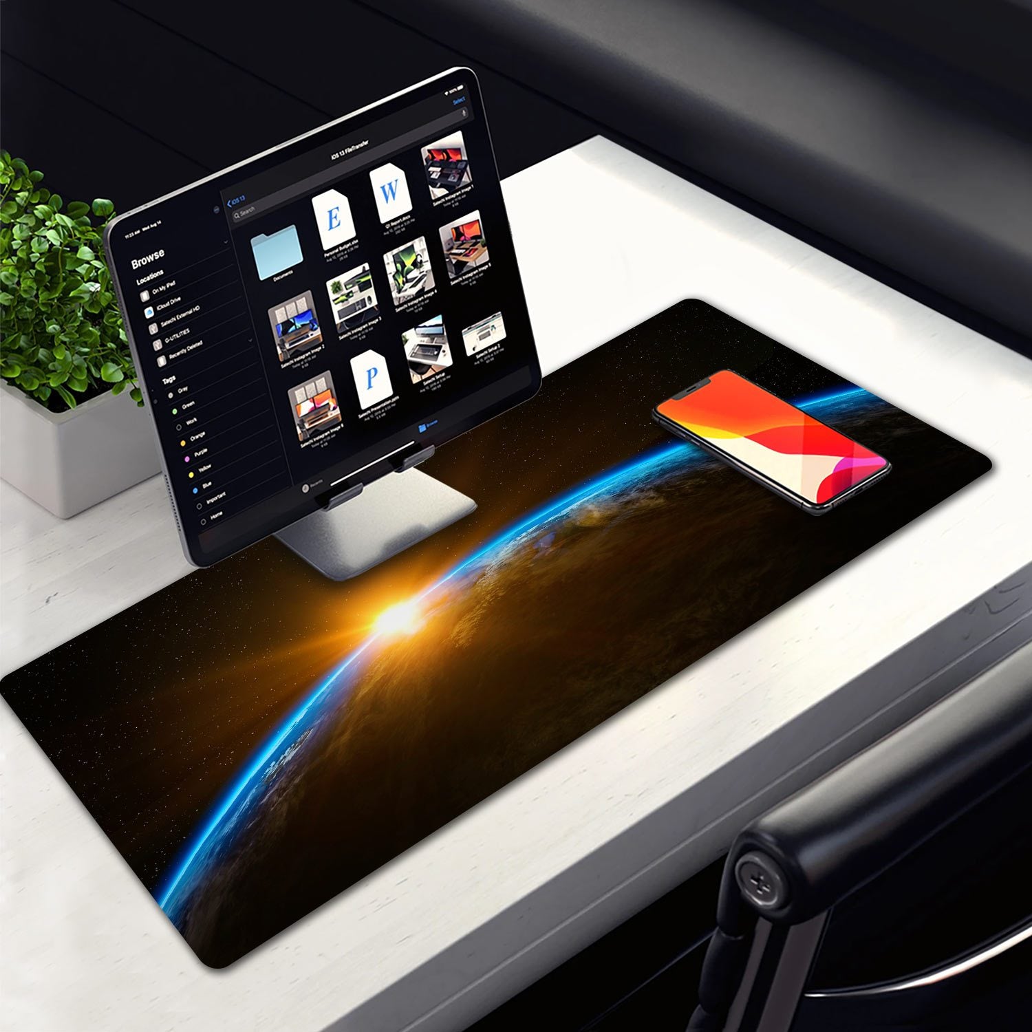 Earth Desk Pad